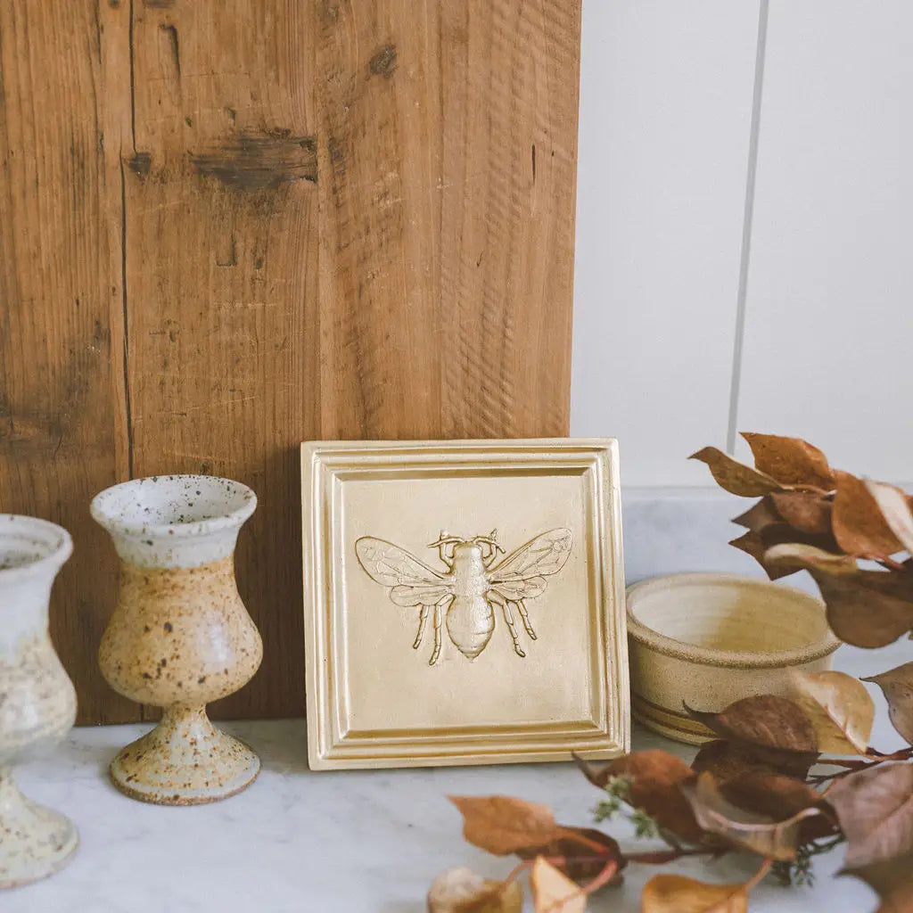 Bee Medallion