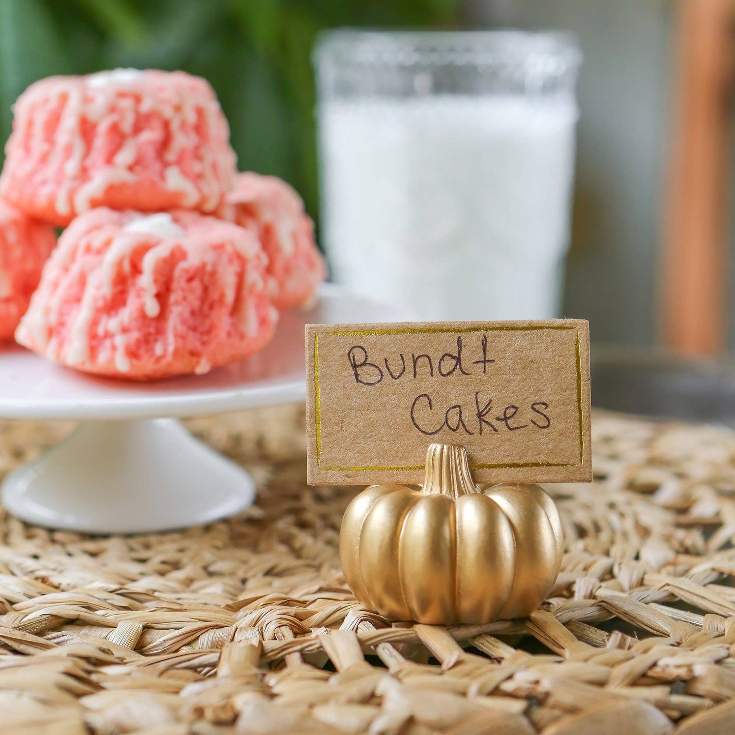 Harvest Gold Pumpkin Place Card Holder, Set of 6