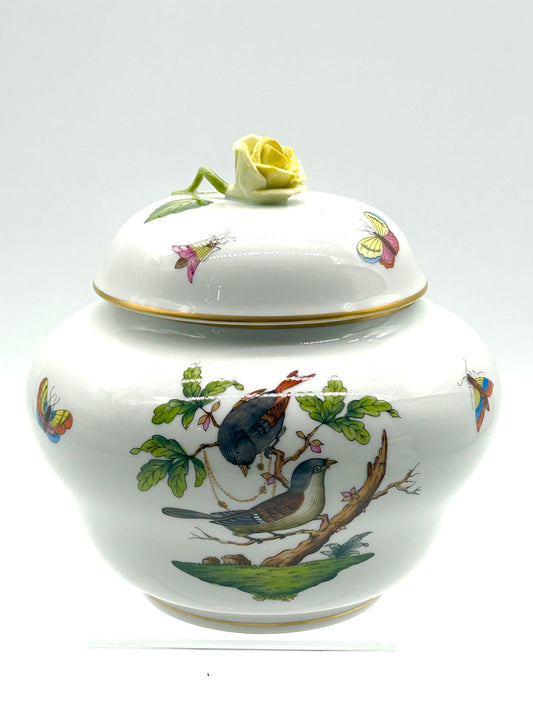 Rothschild Small Urn