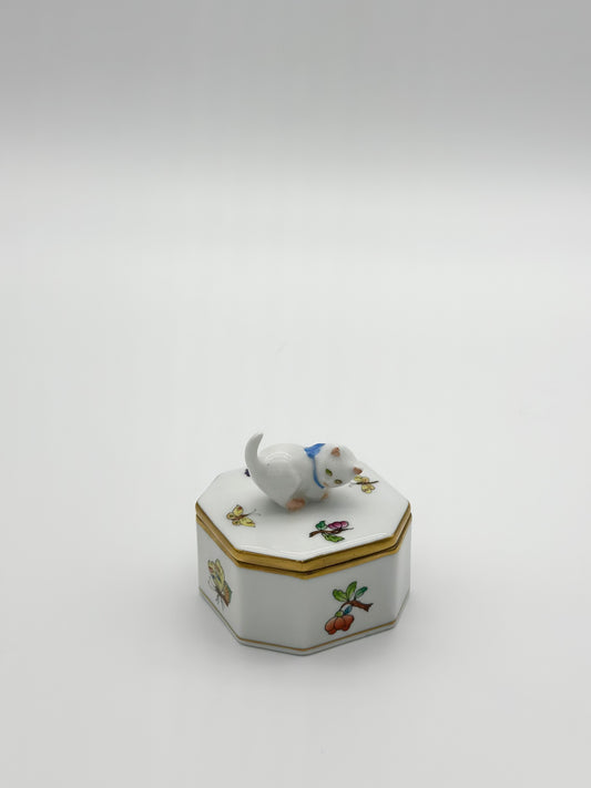 Box w/ Cat Floral