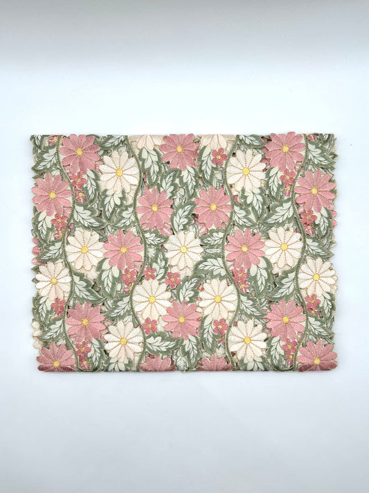 Pink Daisy Runner 16x72