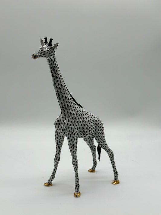 15" Black Giraffe