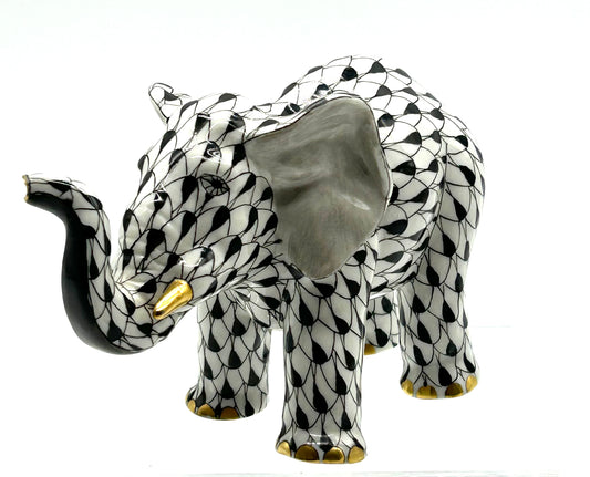 Happy Elephant Black