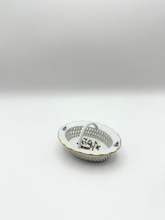 Rothschild Oval Reticulated Basket w/ Handle
