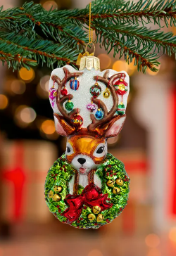 Traditional Reindeer W/ Wreath Ornament - 4.5"