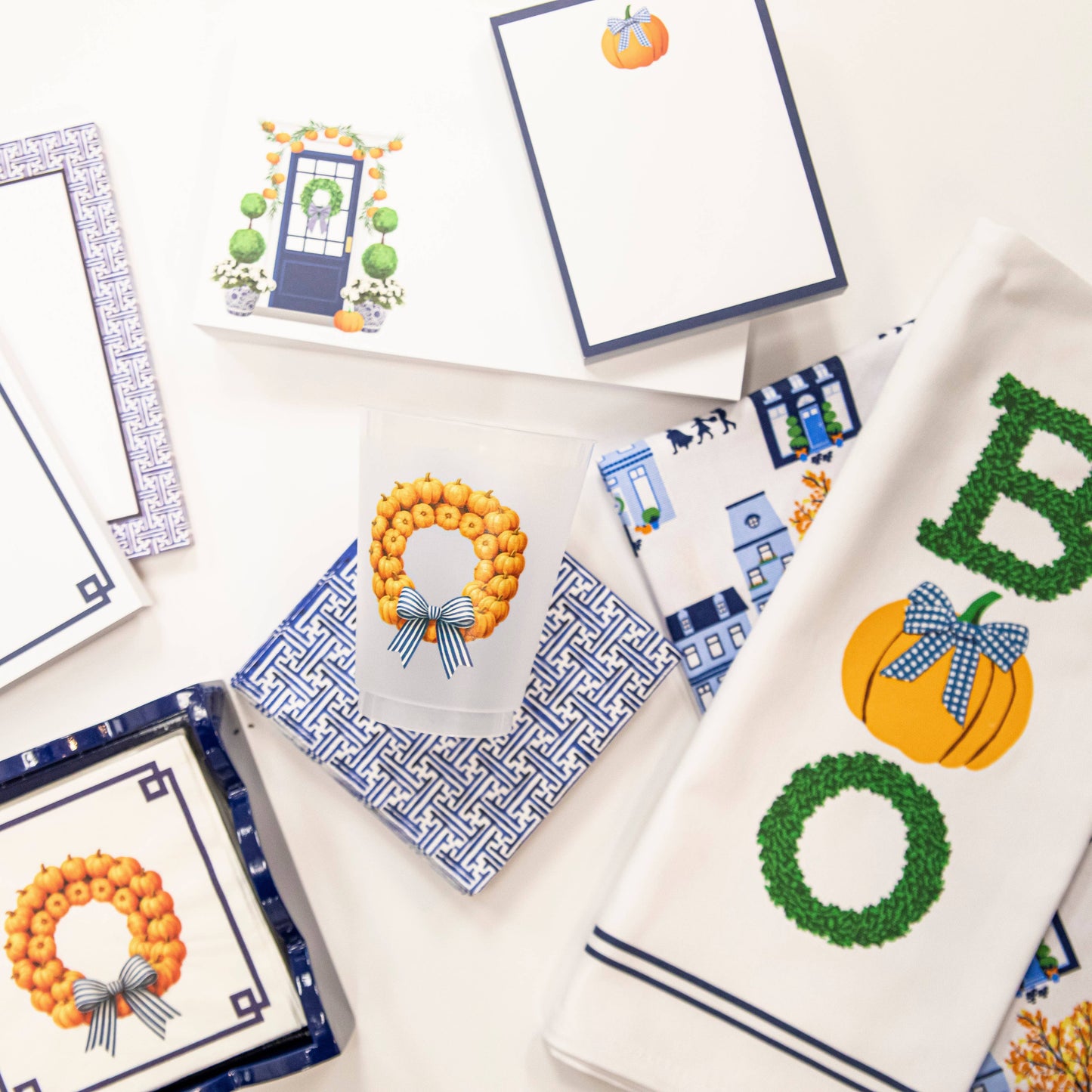 Pumpkin Wreath Paper Cocktail Napkins