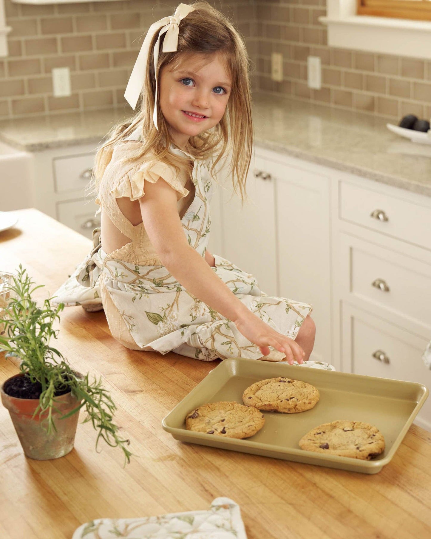 Camellia Kids Floral Apron For Baking, Gifting, Crafting : Camellia / No Monogram