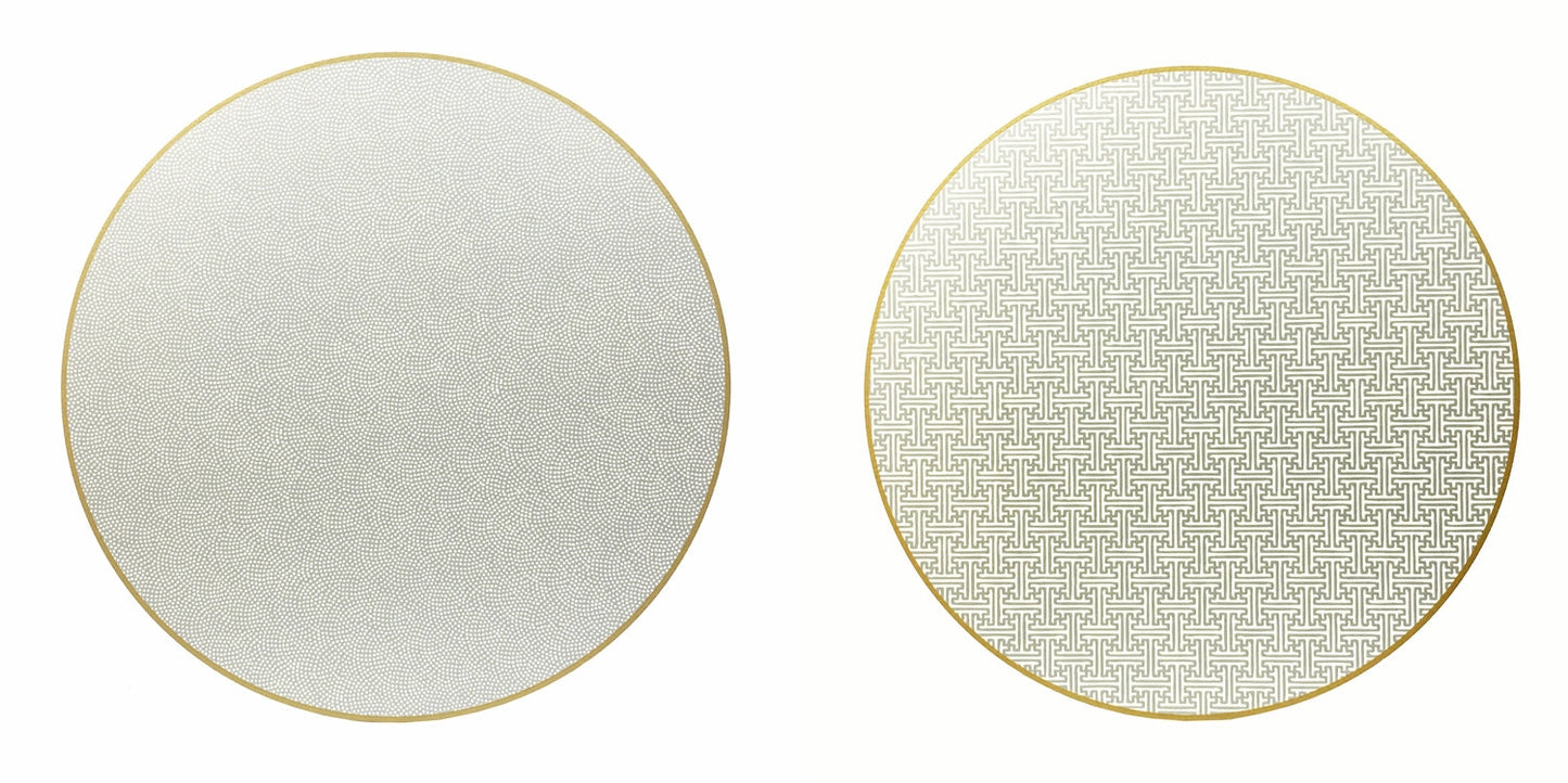 Round Two Sided Sayagata Placemat:: Gray