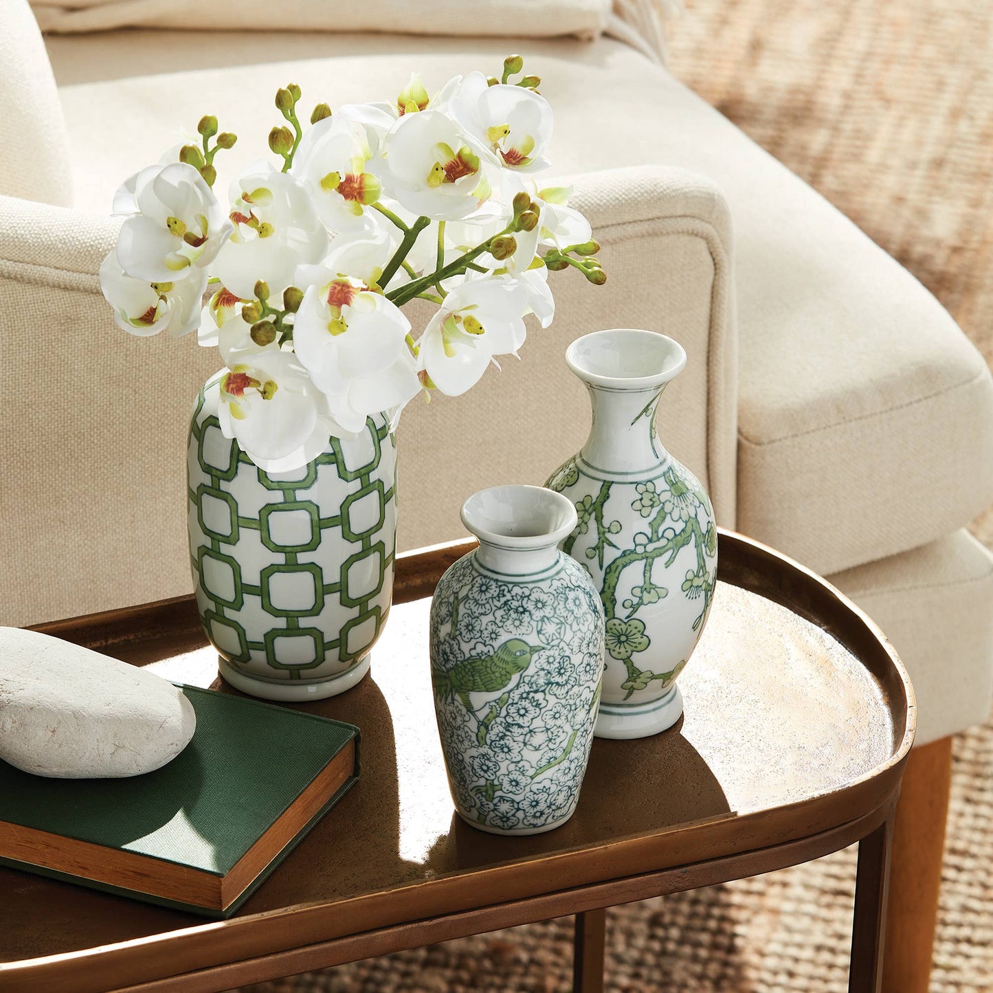 Green & White Imperial Bud Vase - 3 Sizes
