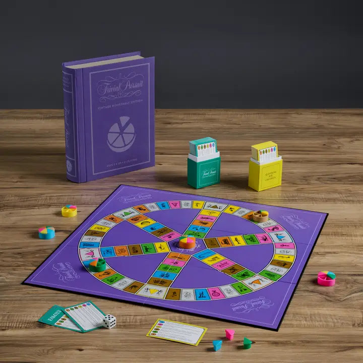 Vintage Bookshelf Edition Game - TRIVIAL PURSUIT