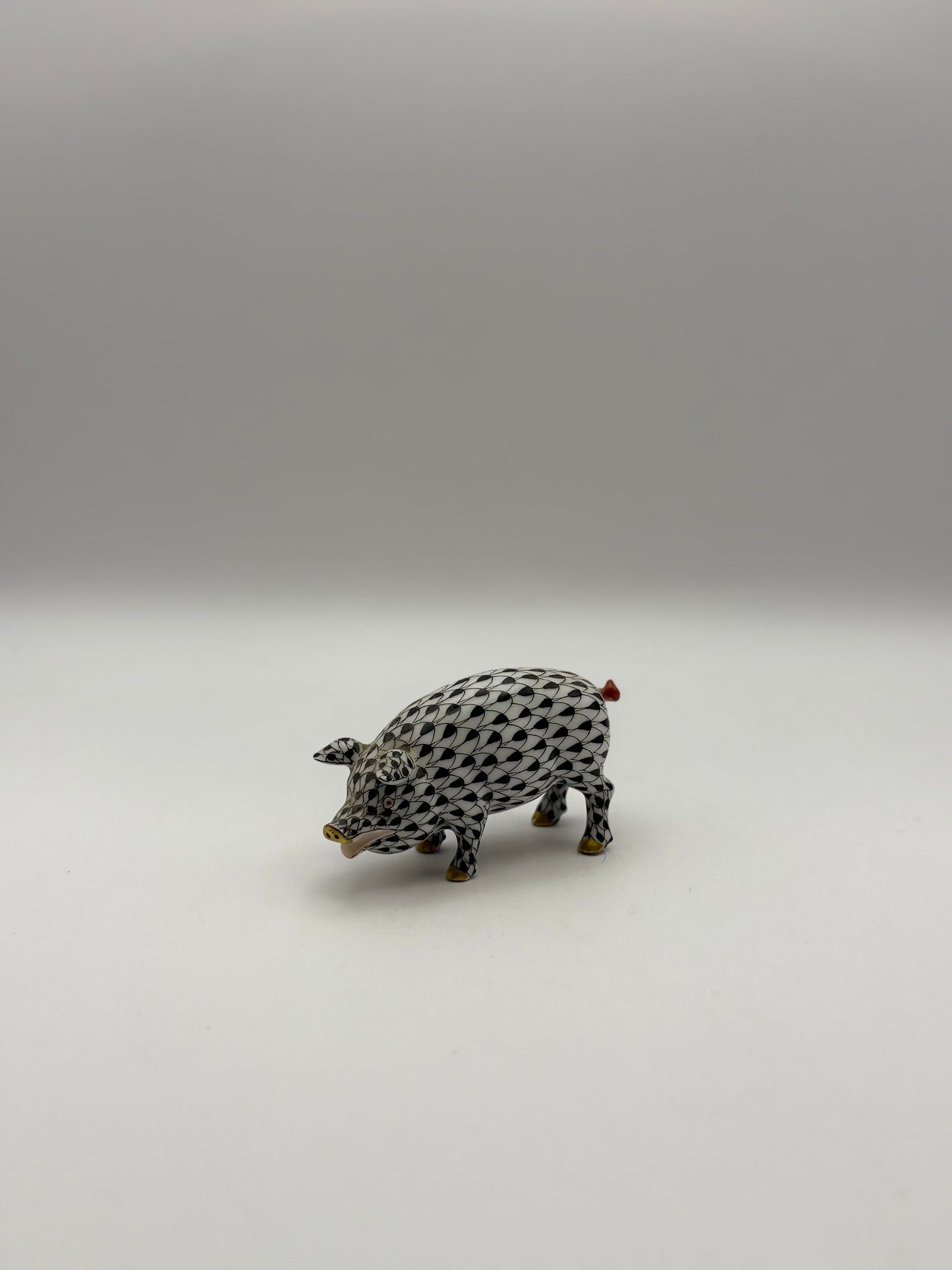 Pig Black w/ Rust Accents