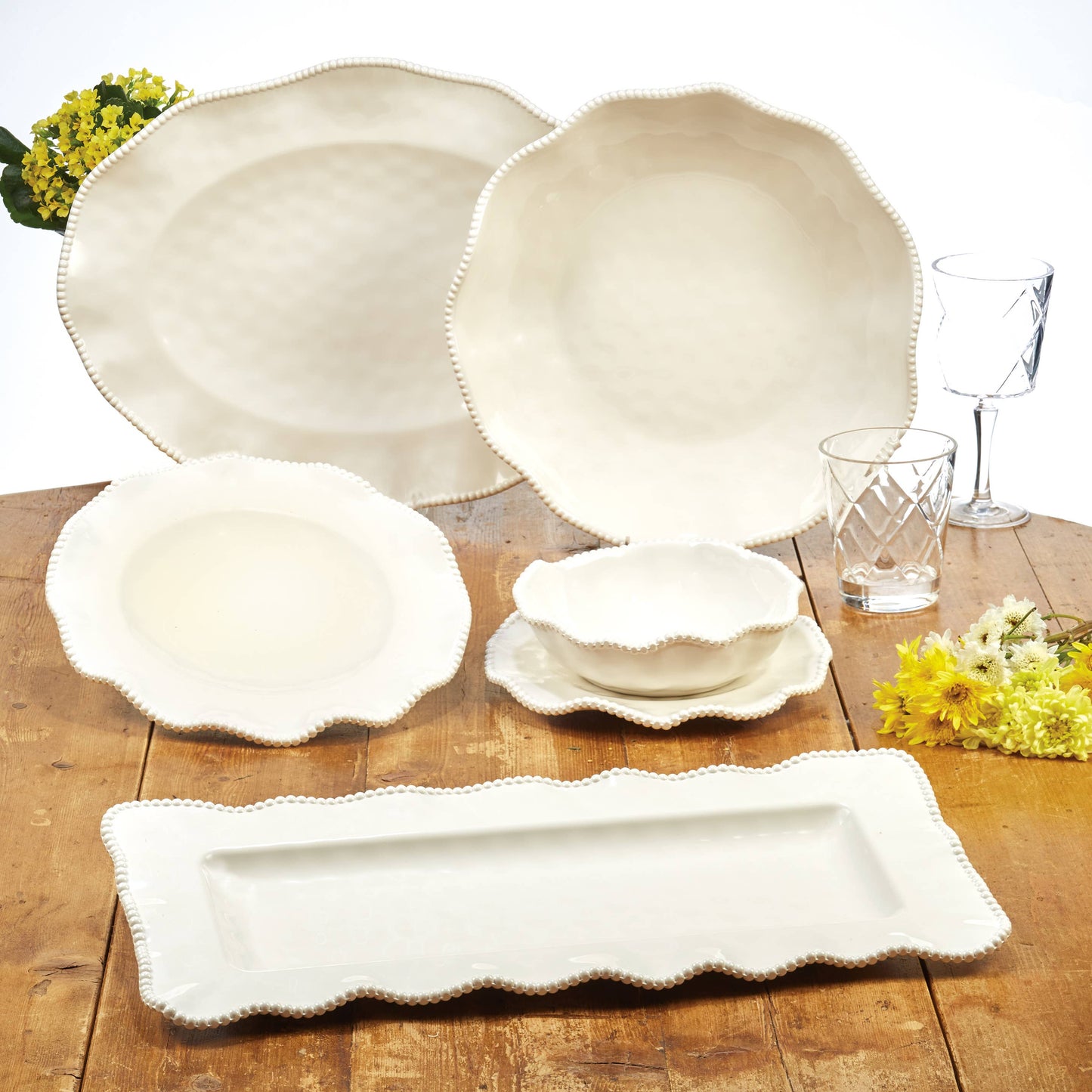 Perlette Cream Salad Plate, Set of 4