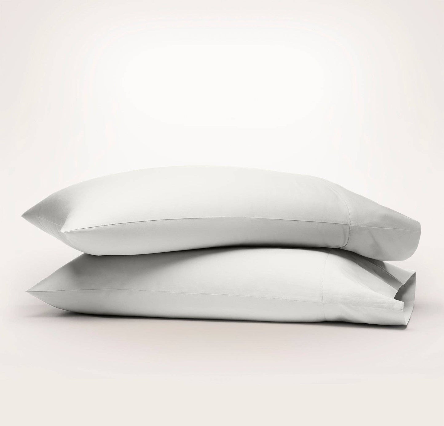 Percale Hemmed Pillowcase Set: White / King