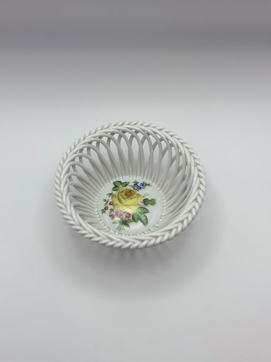 5" Open Weave Bowl Yellow Rose