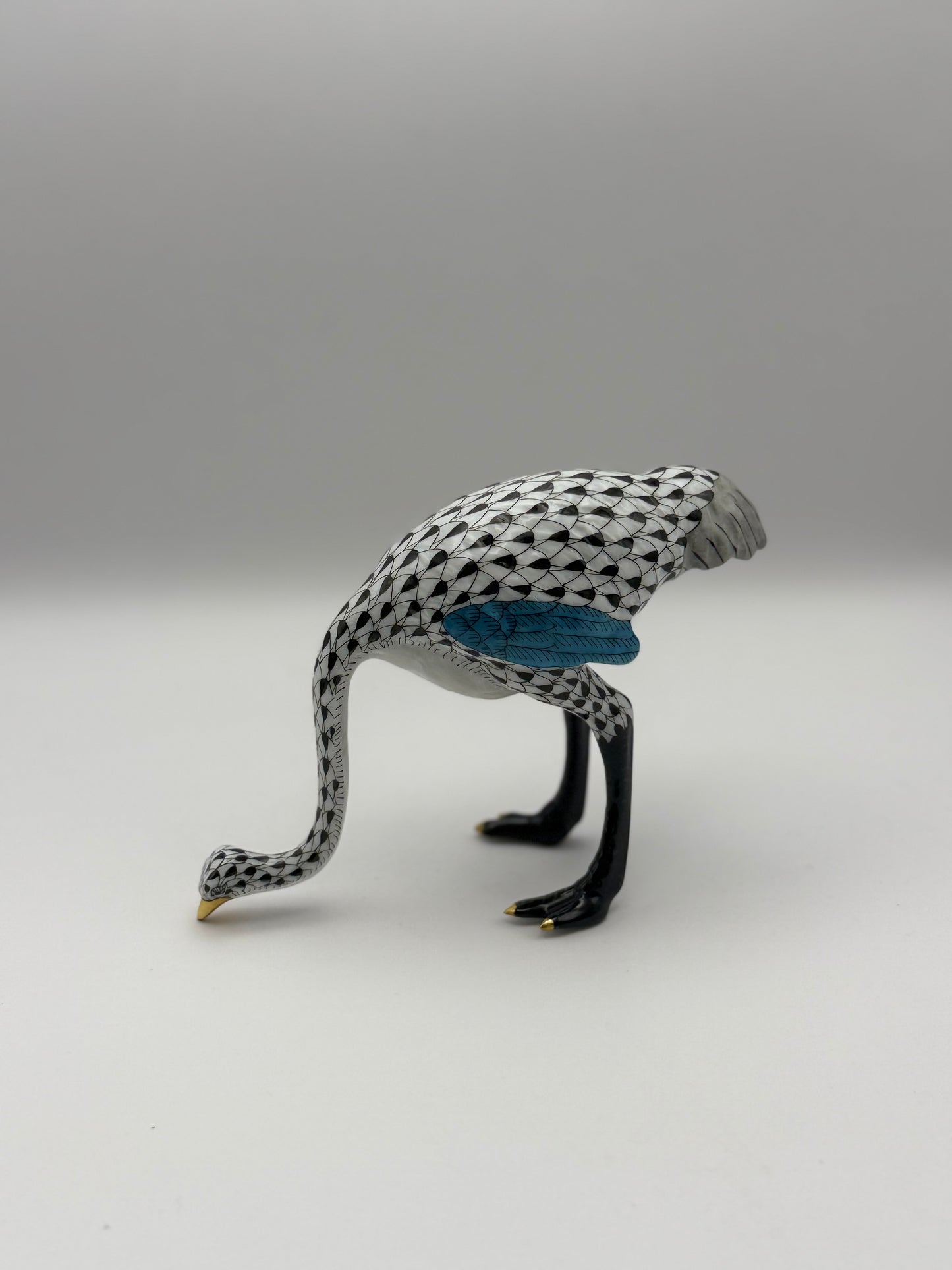 Ostrich Black