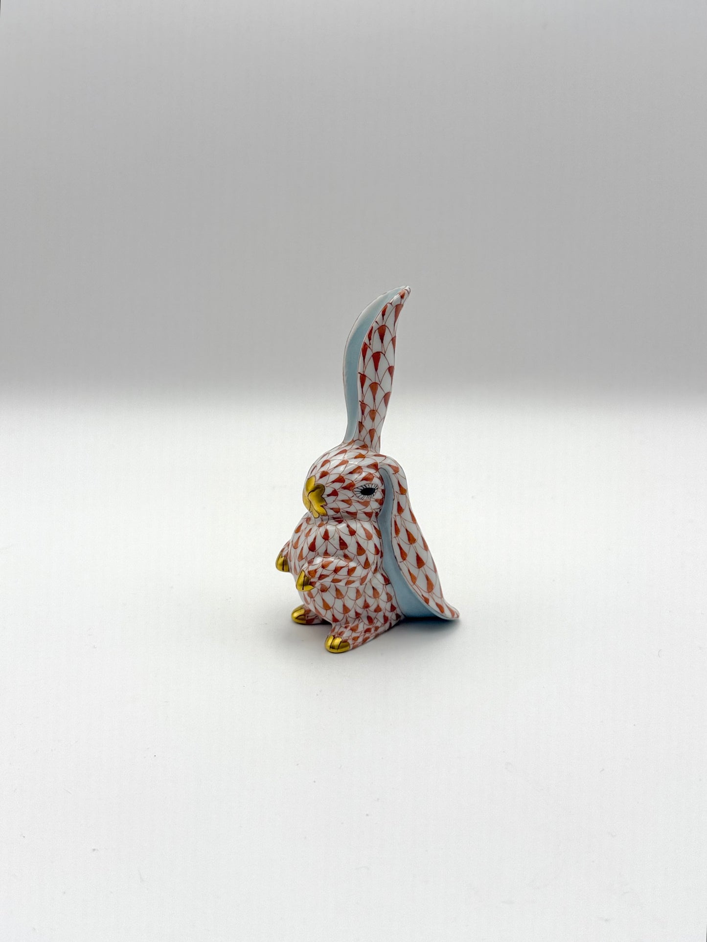 Rust Rabbit Ear Up
