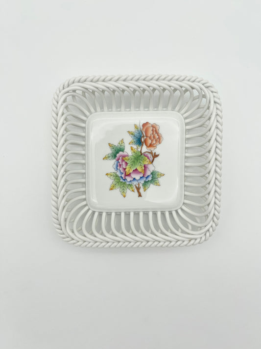 Open Weave Square Tray Small Queen Victoria