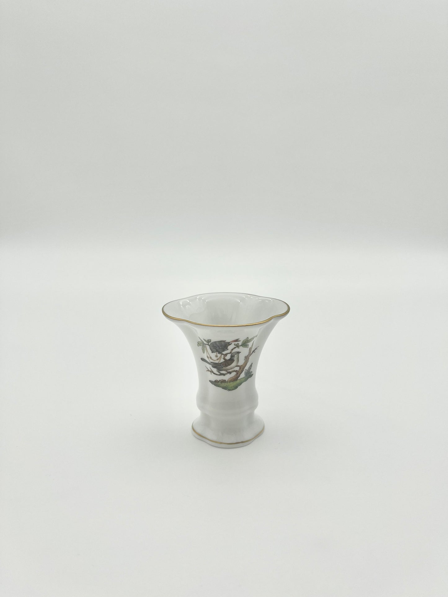 Miniature Vase Scallop Rothschild