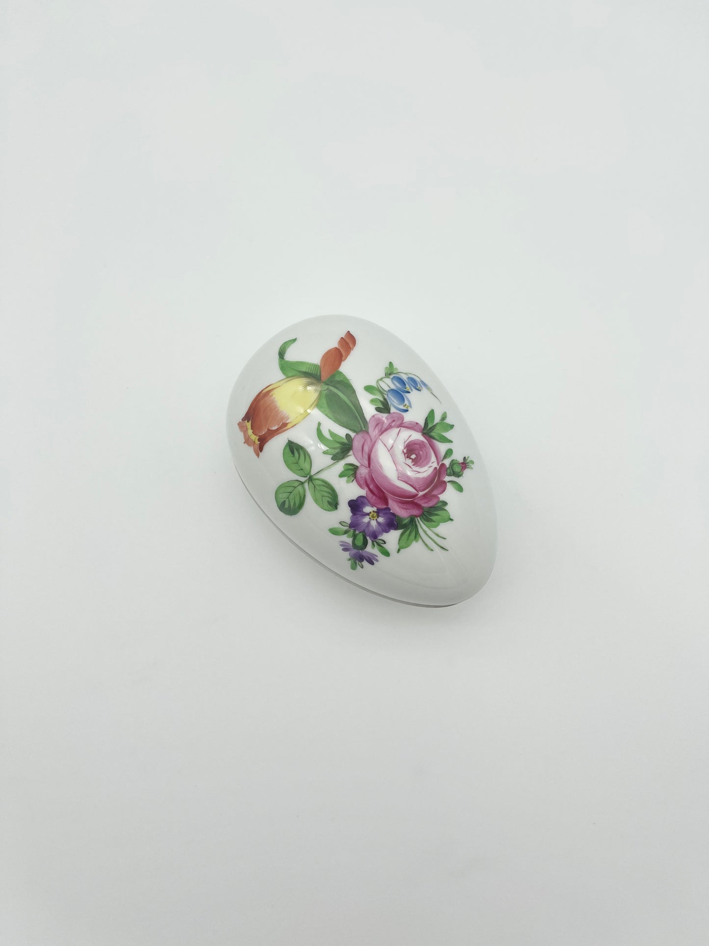 Large Egg Box Floral
