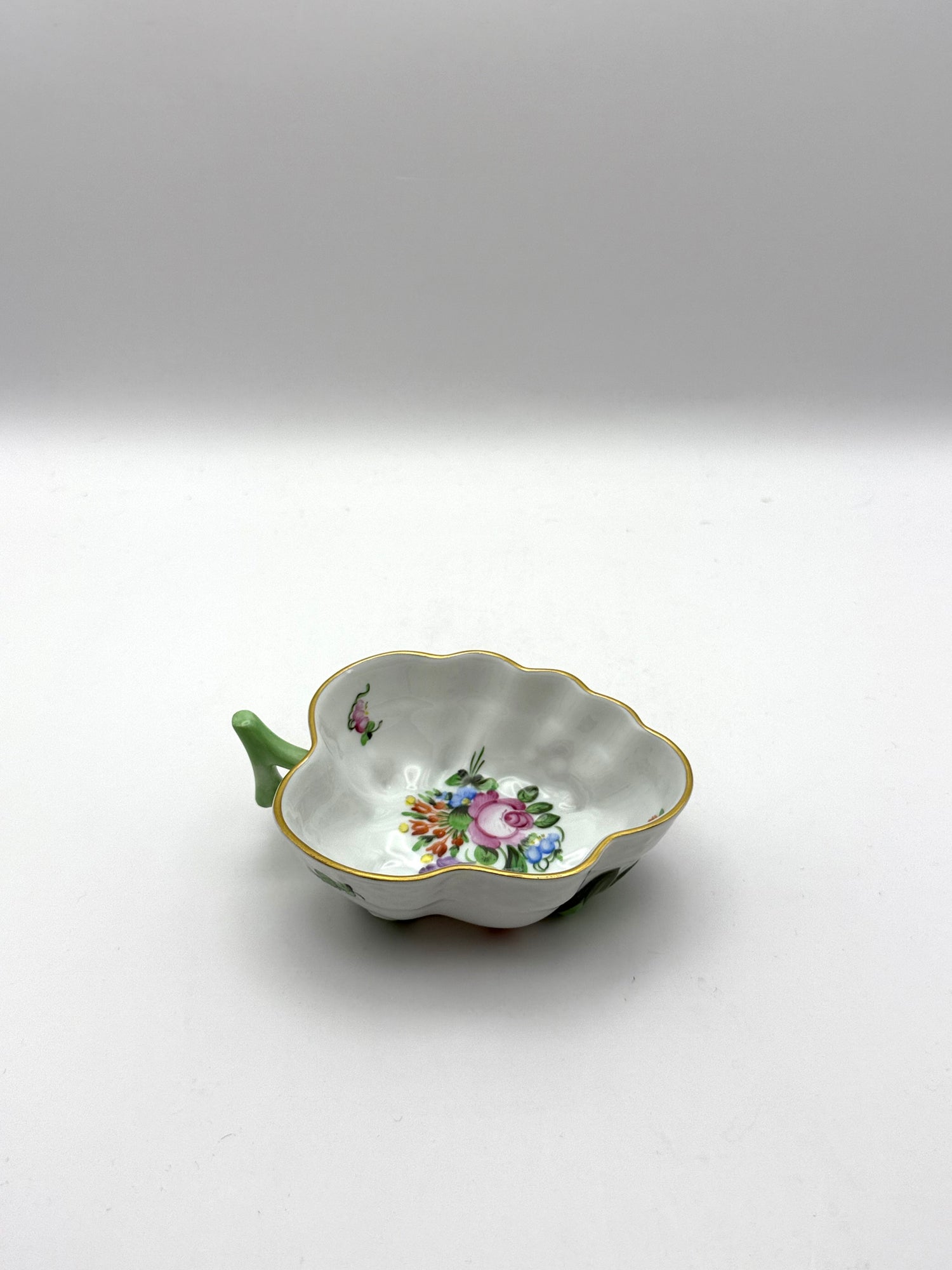 Hostess & Home Leaf Dish - Thumbnail 2
