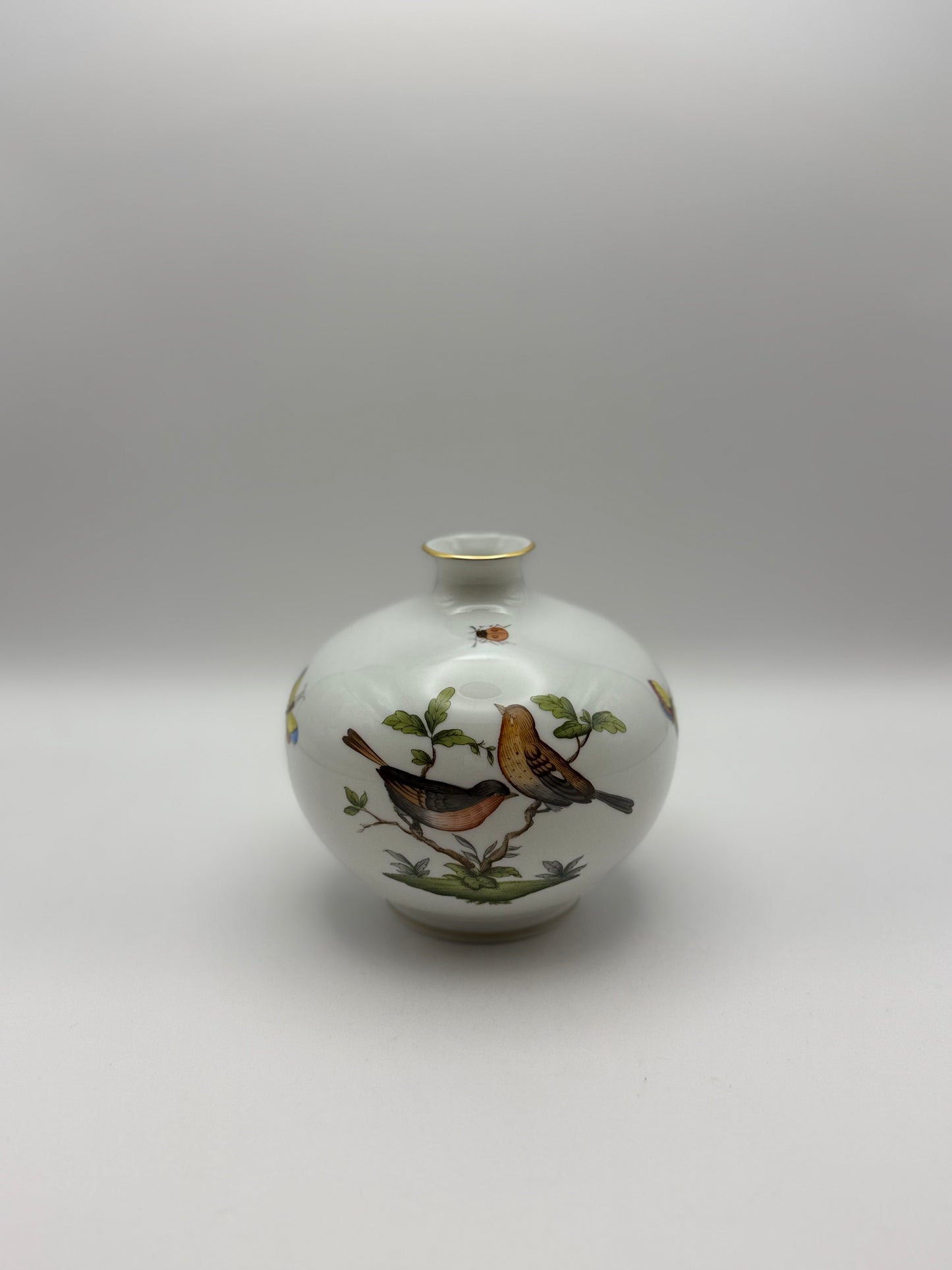 Rothschild 4” Bulb Vase