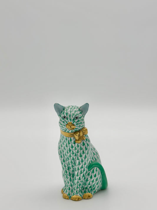 Cat w/ Bow Green