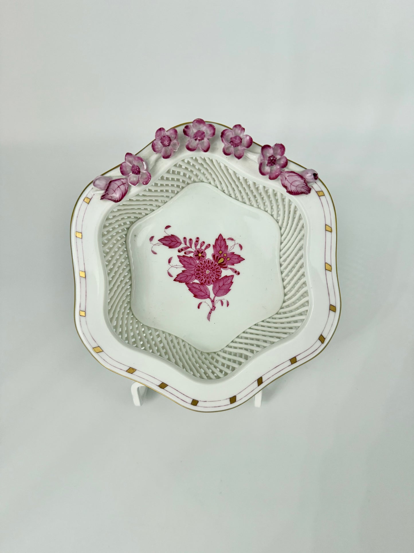 Chinese Bouquet Raspberry Reticulated Scalloped Bowl