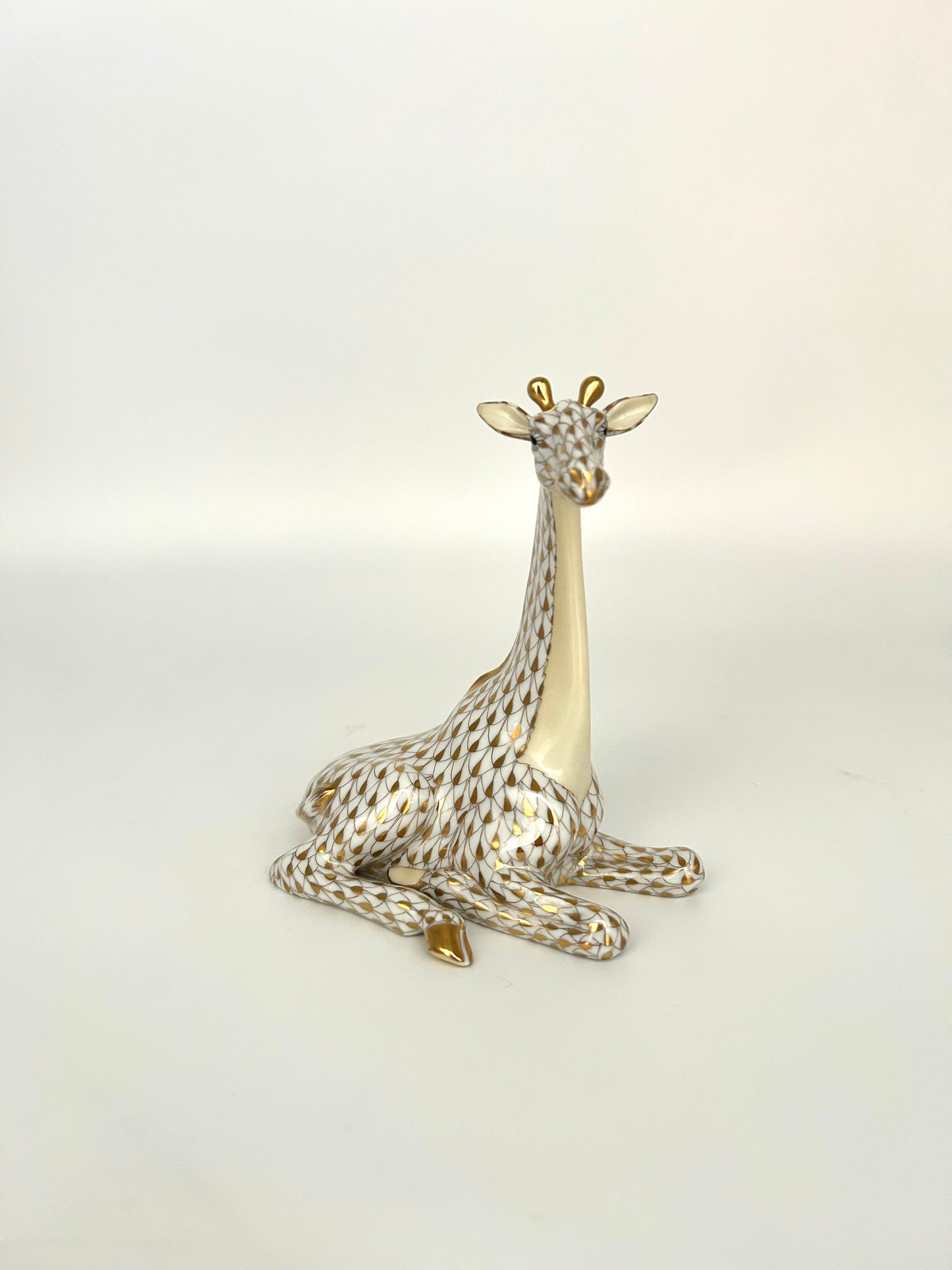 7" Gold Lying Down Giraffe