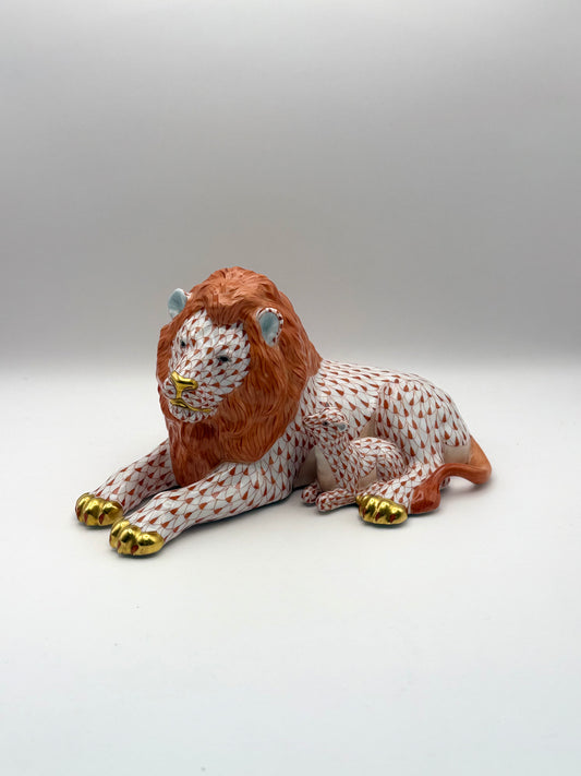 Lion & Lamb Rust