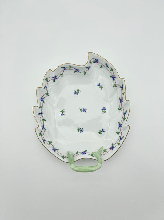 Large Leaf Dish Blue Garland