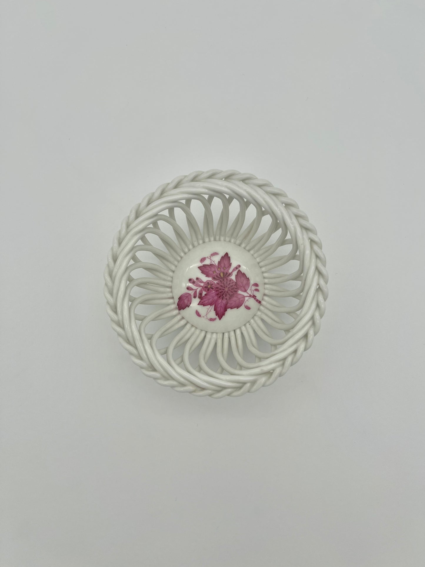 3.5" Open Weave Bowl Chinese Bouquet Raspberry