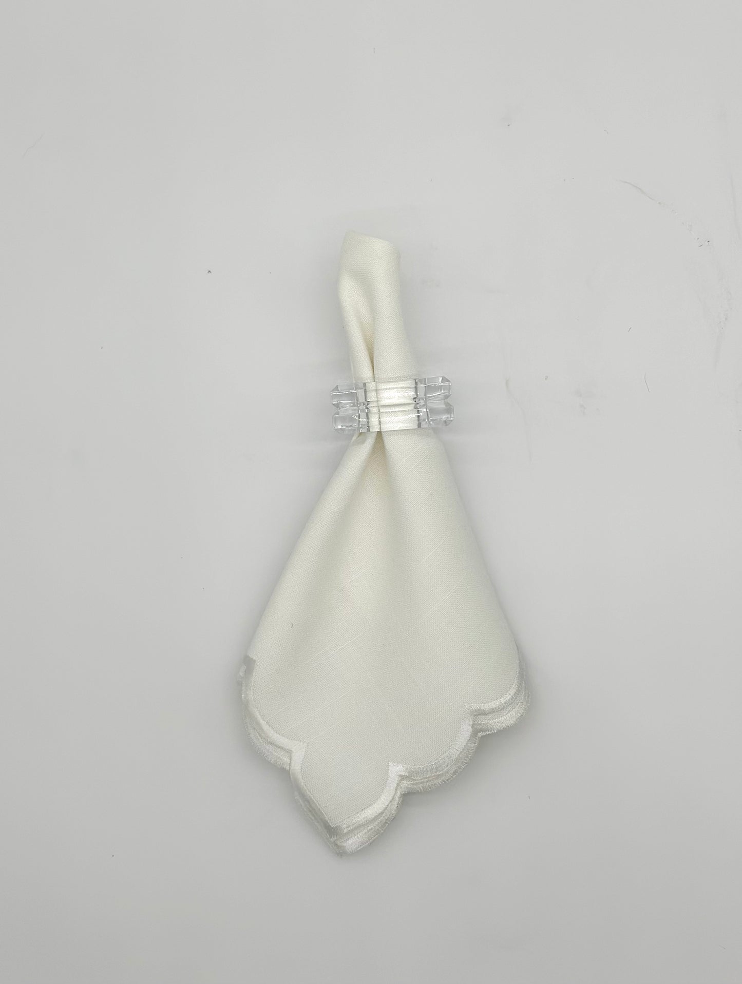 White Scallop Napkin, Set of 4