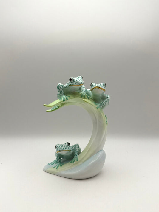 Frogs on Palm Green
