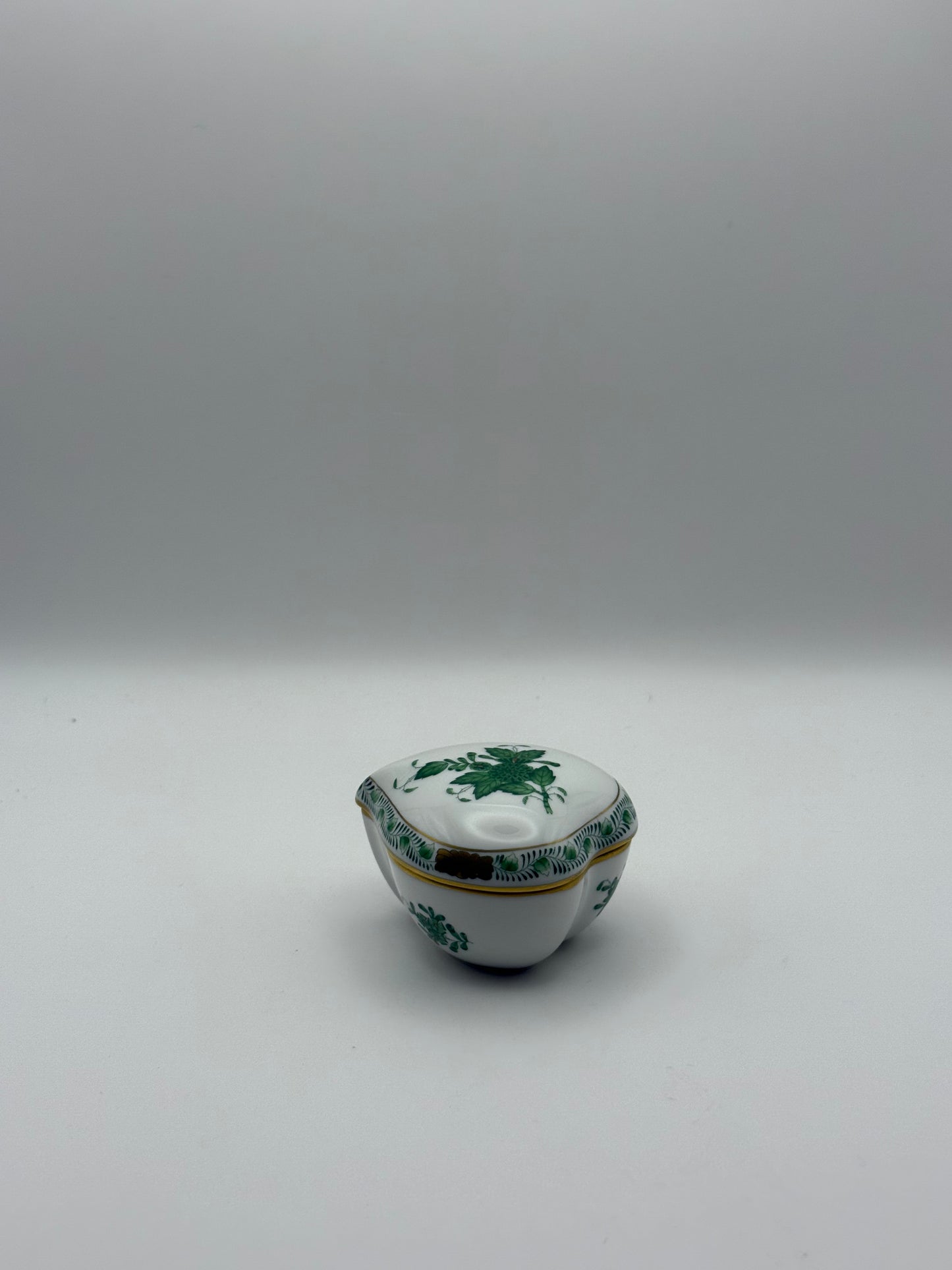 Heart Shaped Green Chinese Bouquet Box