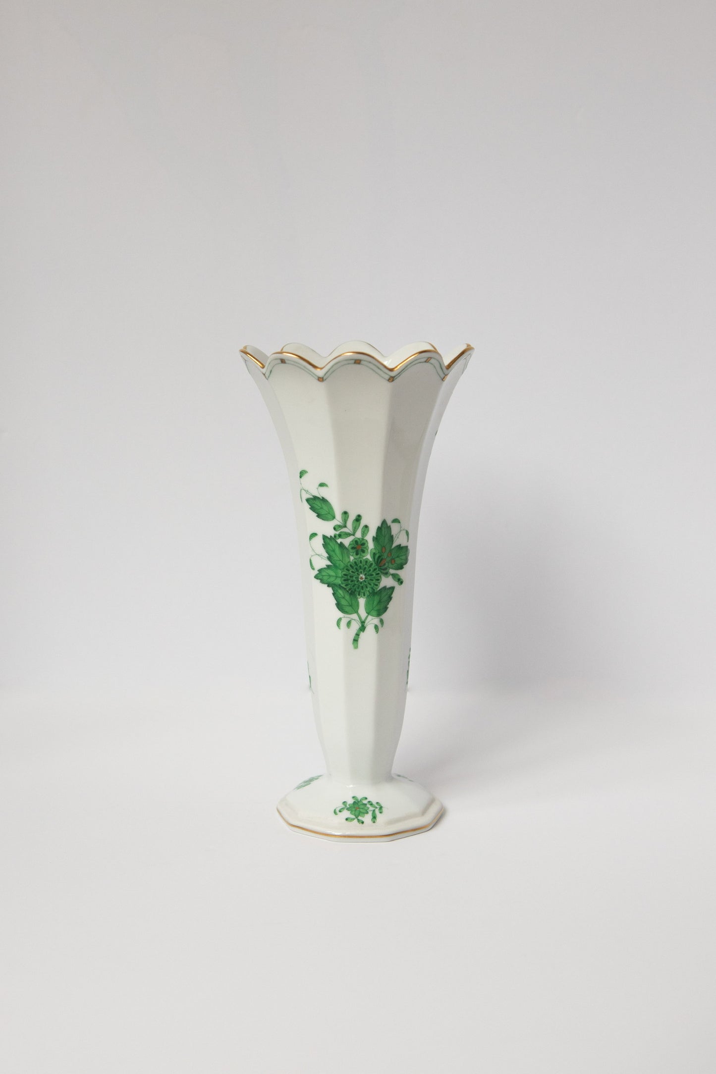 Trumpet Vase Chinese Bouquet Green