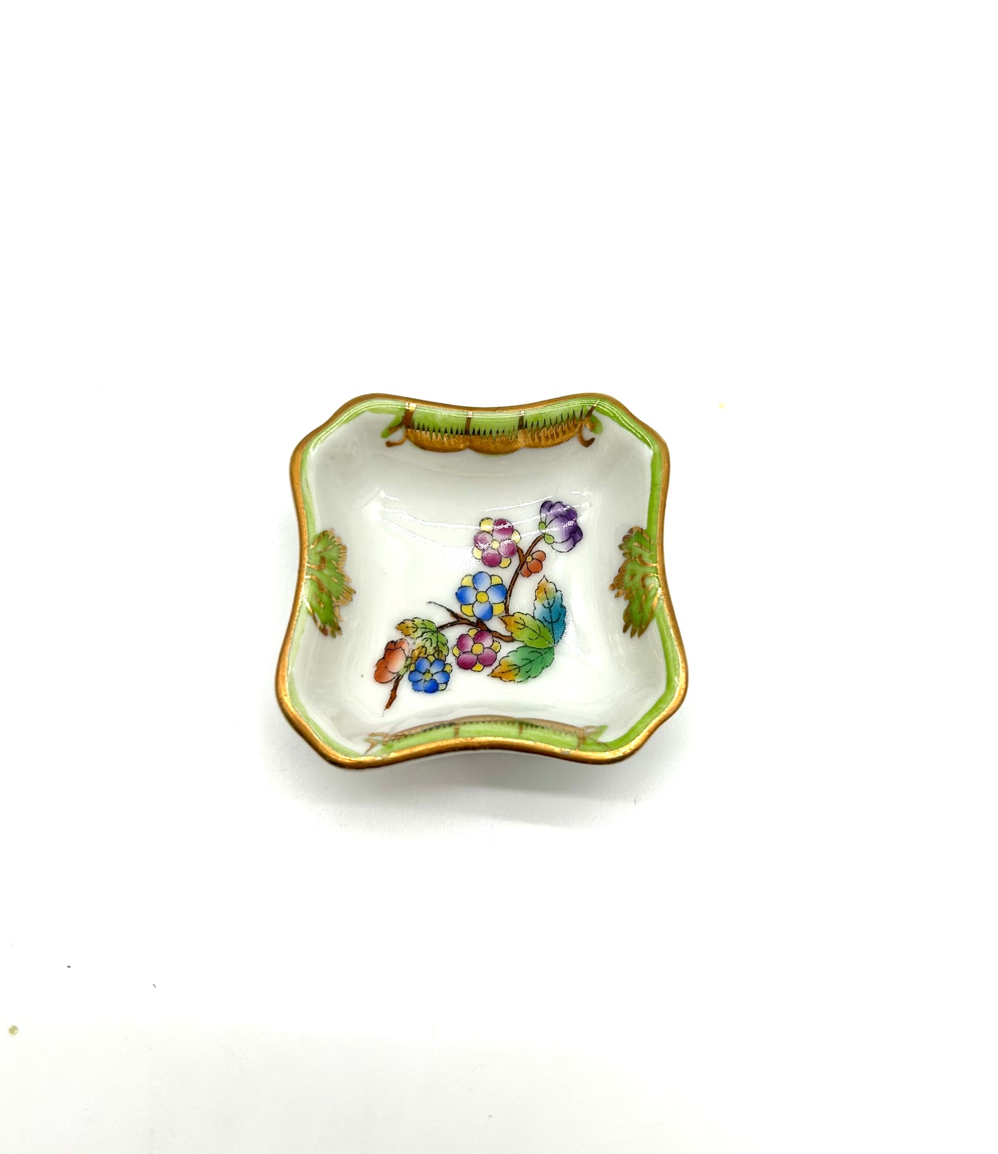Queen Victoria Square Miniature Dish
