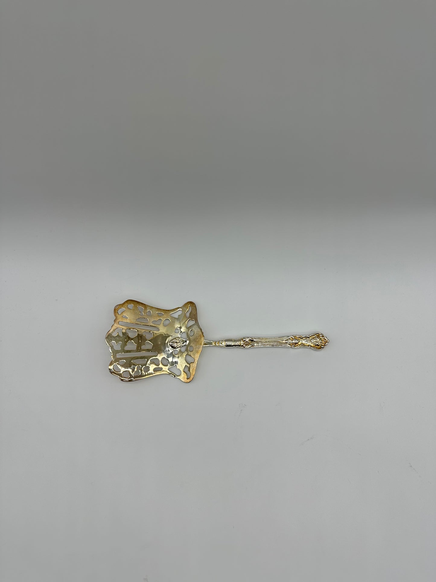 SILVER PIERCED ASPARAGUS SERVER