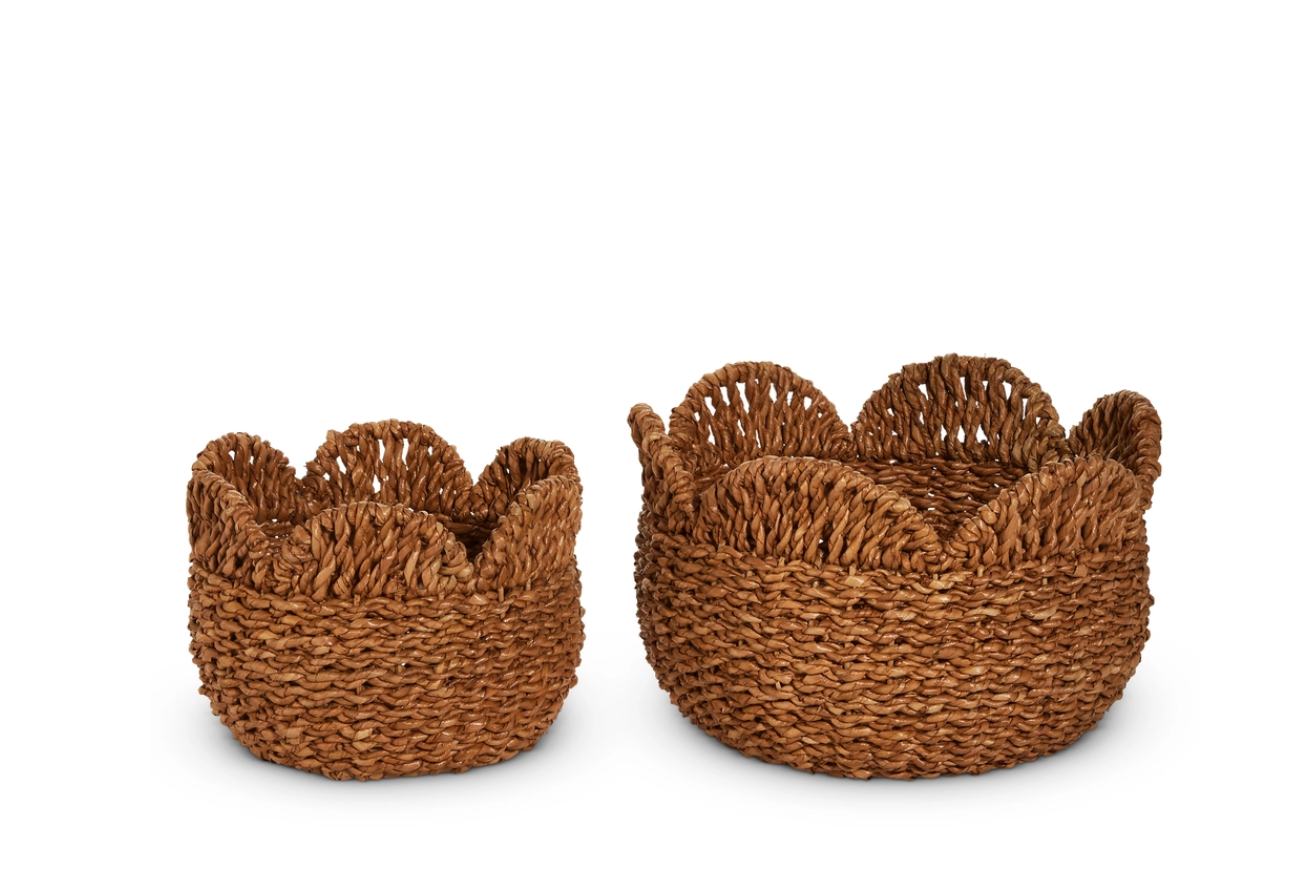 Woven Scalloped Basket