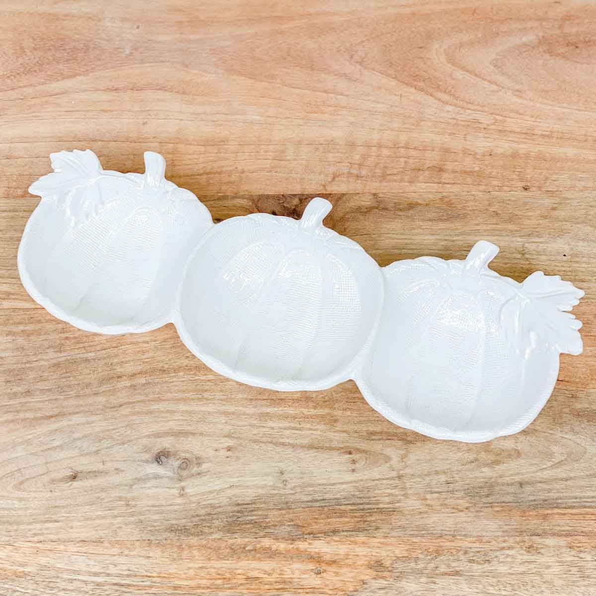 White Pumpkin Tri-server